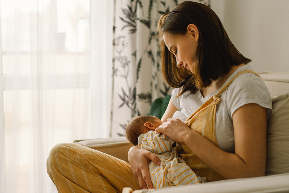 Si të rrisni sasinë e qumështit të gjirit 