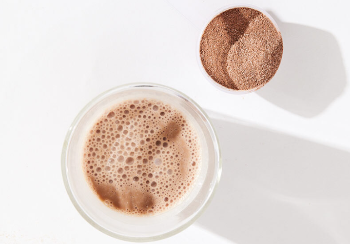 A është e sigurt të konsumosh pije proteinike gjatë shtatzënisë?