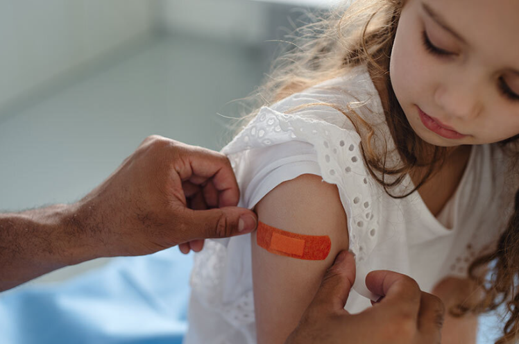 A ka alumin në vaksina?